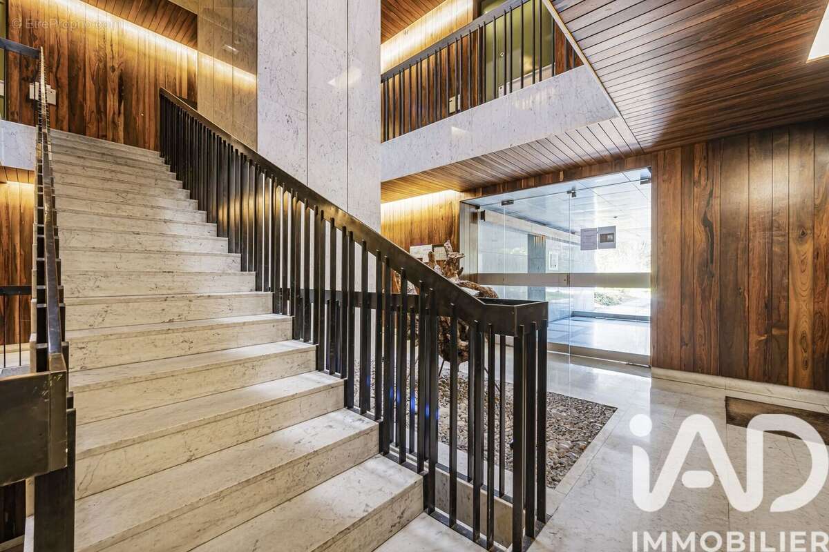 Photo 8 - Appartement à BOULOGNE-BILLANCOURT