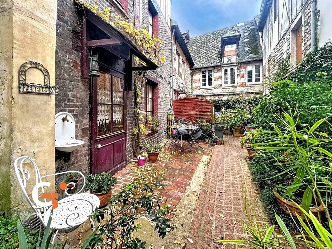 Maison à LA BOUILLE