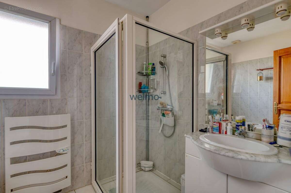 Maison à BEAUREPAIRE