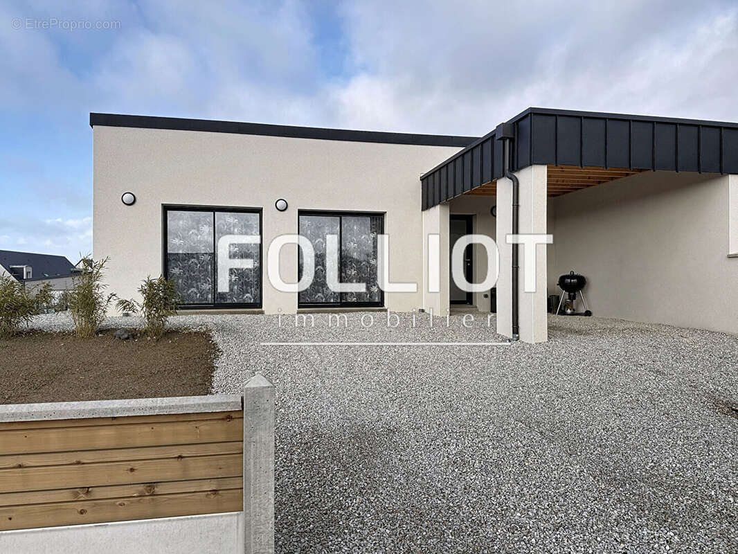 Maison à SAINT-GEORGES-DE-LA-RIVIERE