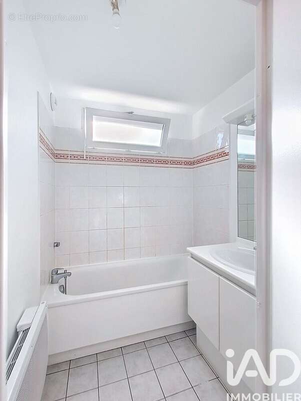 Photo 5 - Appartement à LES PAVILLONS-SOUS-BOIS