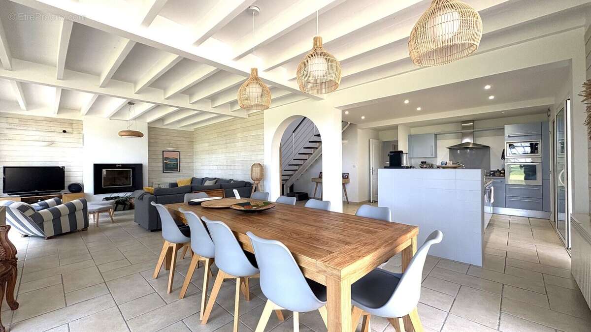 Villa d'architecte au calme vue golf pinsolle, 15 minutes a pied des plages - photo 6