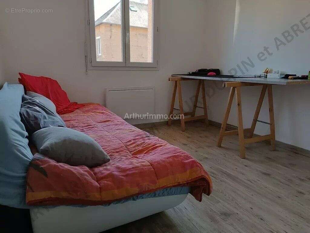 Maison à LA TOUR-DU-PIN