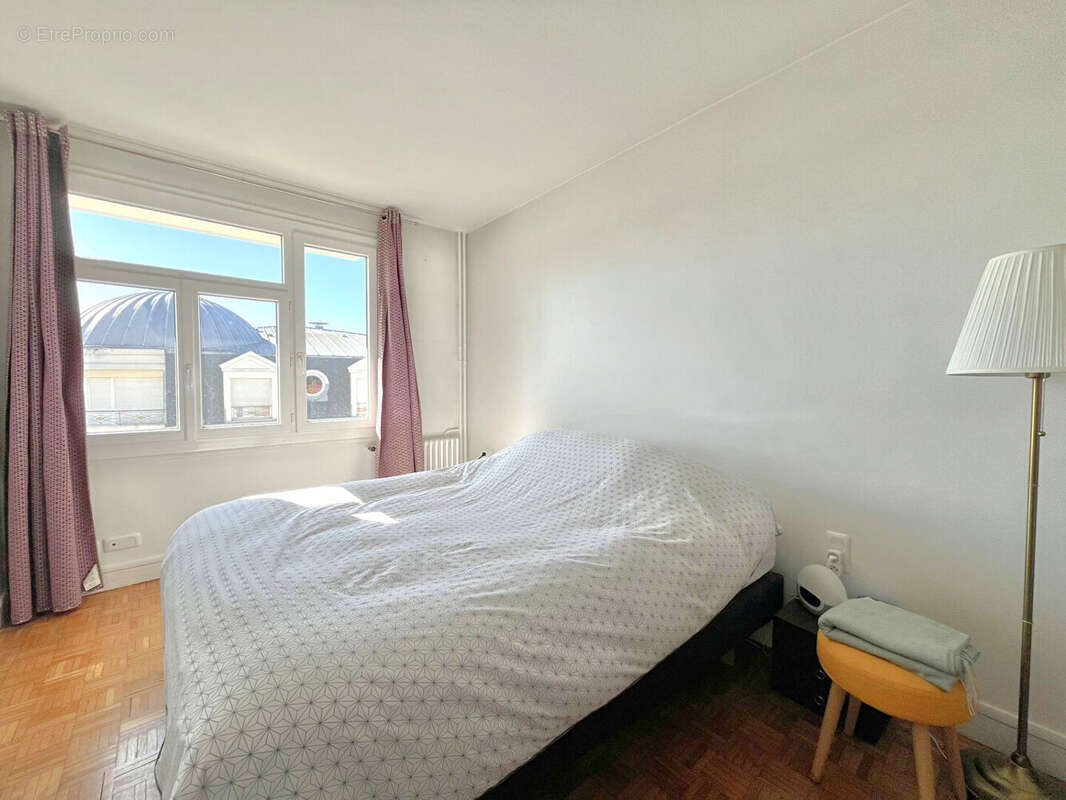 Appartement à NOGENT-SUR-MARNE