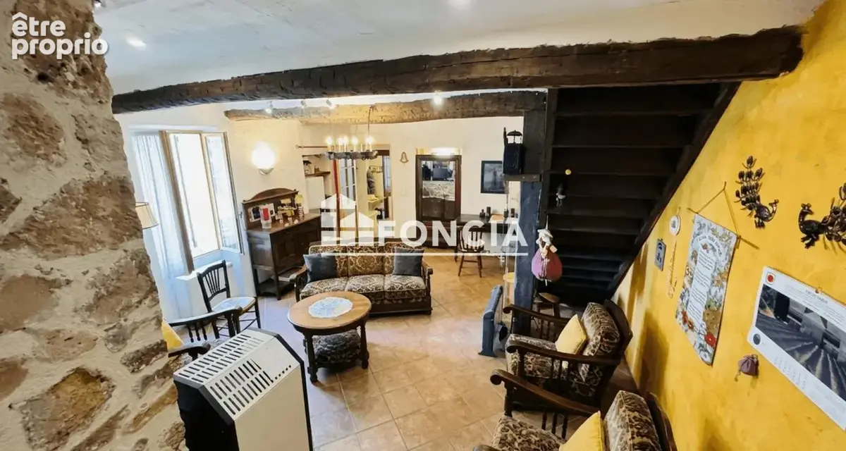 LE THORONET - Maison de hameau en pierres — 3 niveaux — Jardin, dépendance, piscine, buanderie — Plus de 199 m² habitables — À r - photo 3