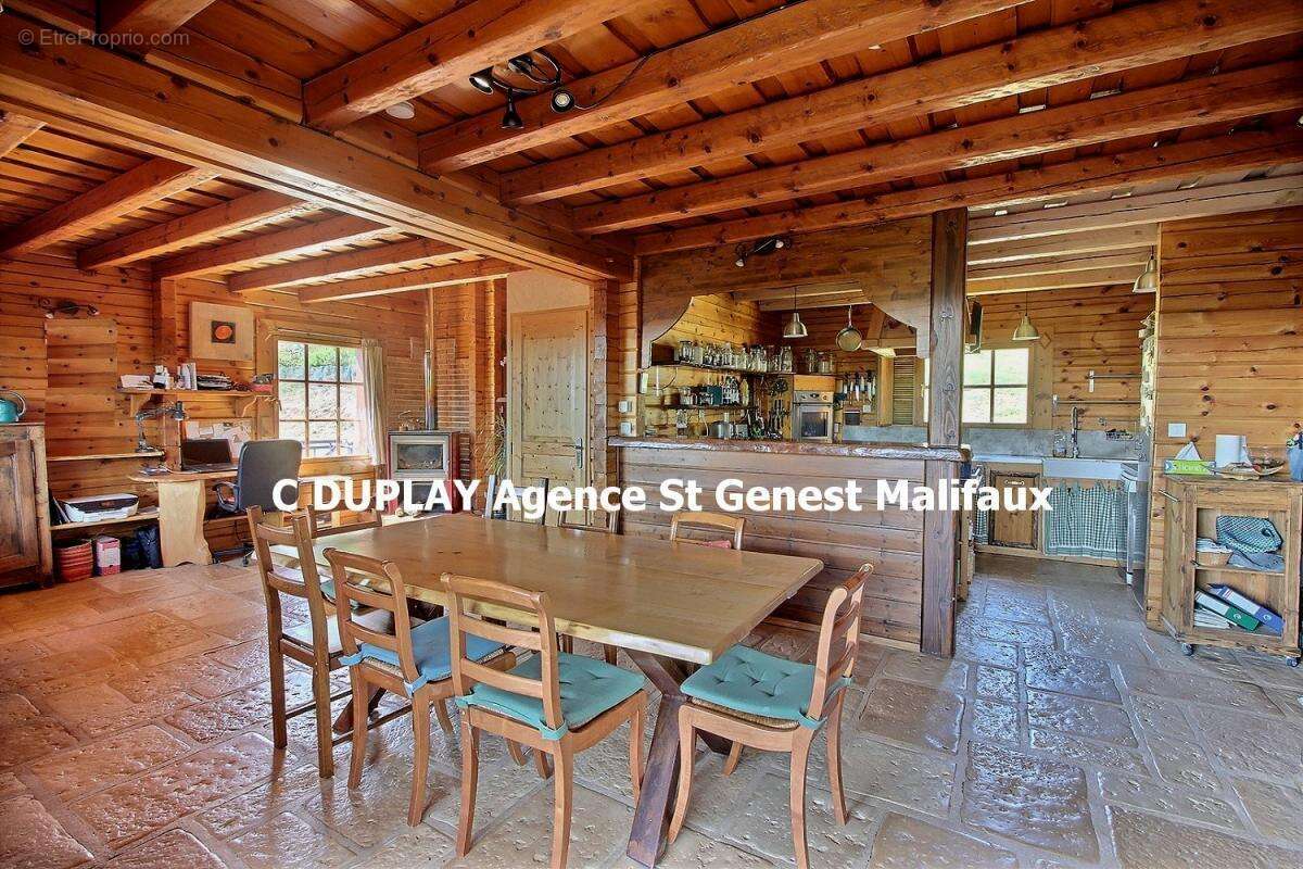 Maison à SAINT-REGIS-DU-COIN