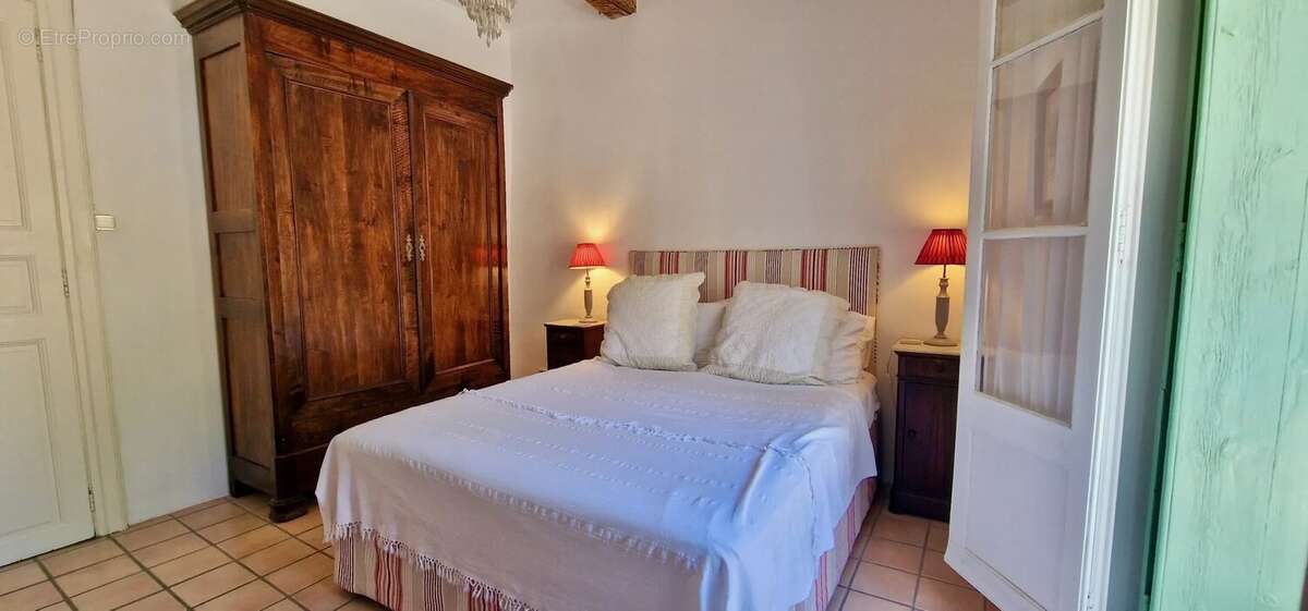 Maison à NEZIGNAN-L&#039;EVEQUE