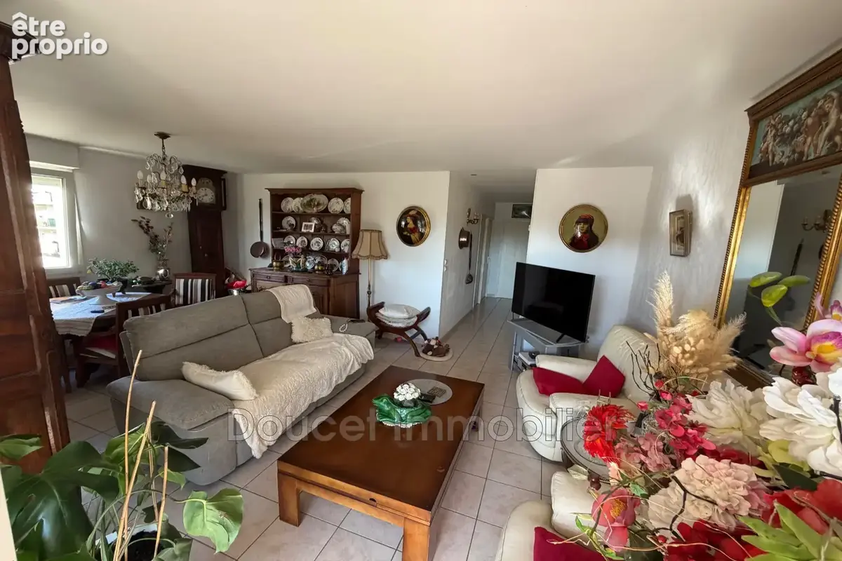 Appartement 3 pièces 65 m² à vendre à Beziers (34500) - photo 2