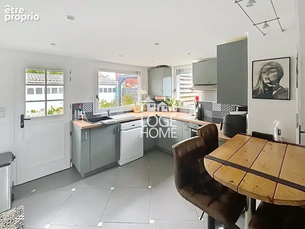 Maison 4 pièces 90 m² à vendre à Faches-Thumesnil (59155) - photo 4
