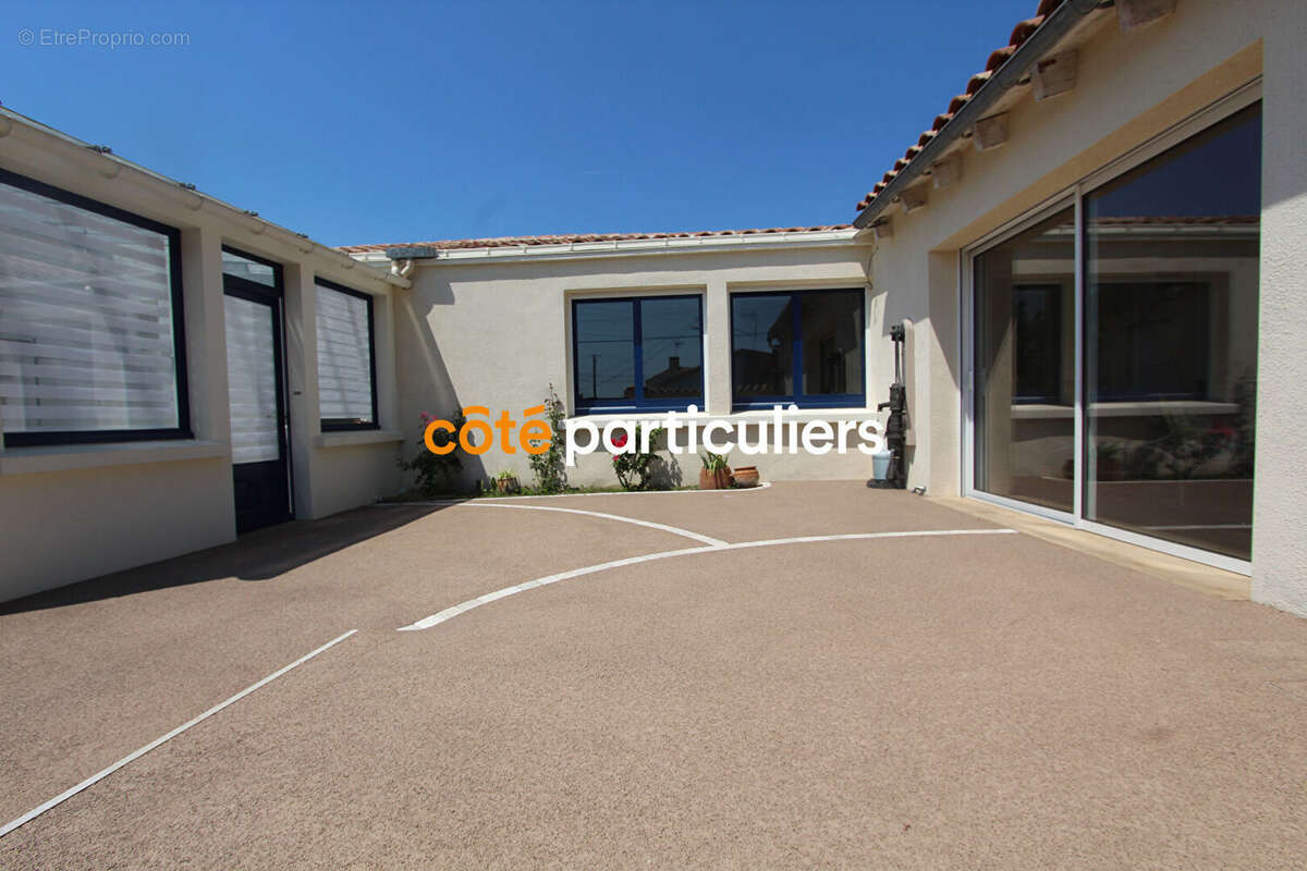 Maison à L&#039;AIGUILLON-SUR-MER