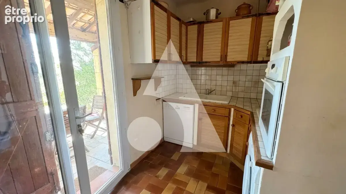 Cadenet - Maison Plain-Pied de 98 m2 hab sur 1 340 m2 de terrain - photo 7