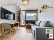 Appartement à ENCHASTRAYES