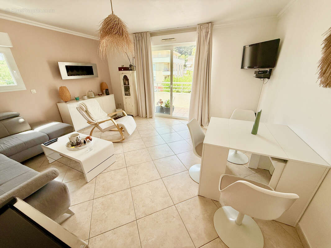 T3 contemporain 60 m2   Résidence récente et sécurisée - photo 9