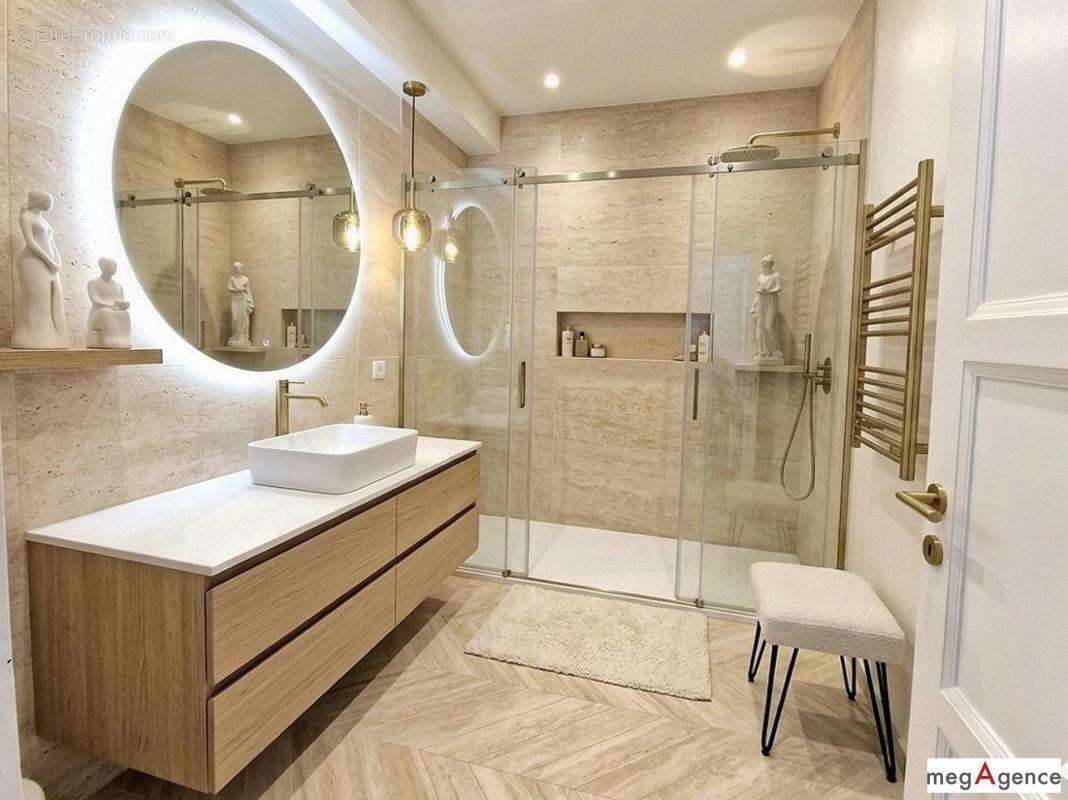 Appartement à SAINT-CLOUD