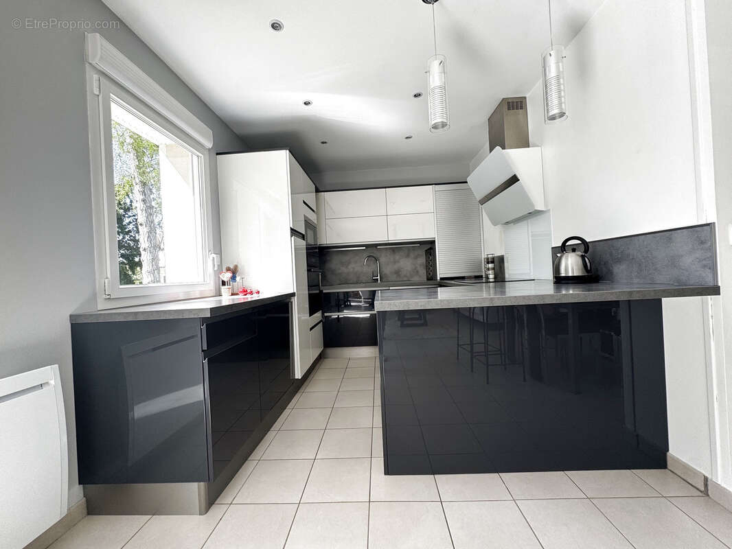 Appartement à PLAILLY