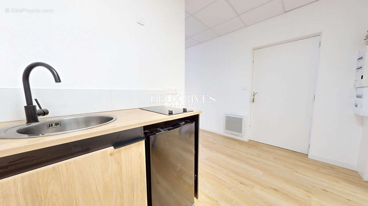 Commerce 56 m² à Nantes  - photo 8