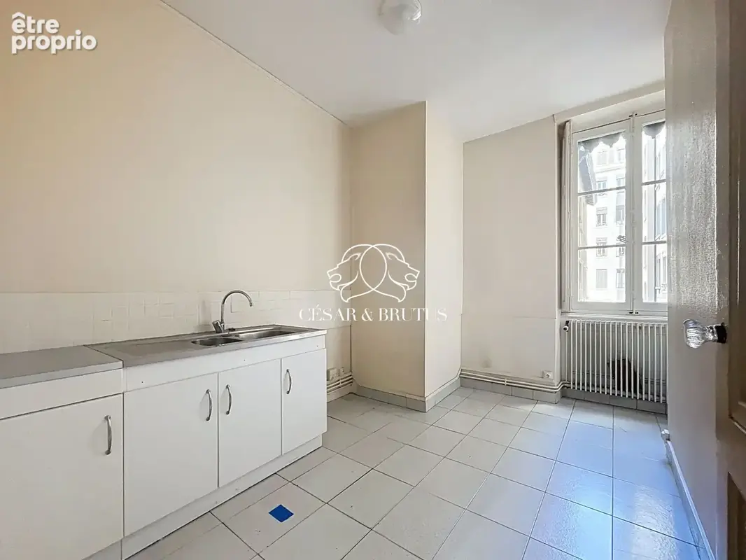 Appartement 2 pièces 81 m² à vendre à Lyon-6e (69006) - photo 6