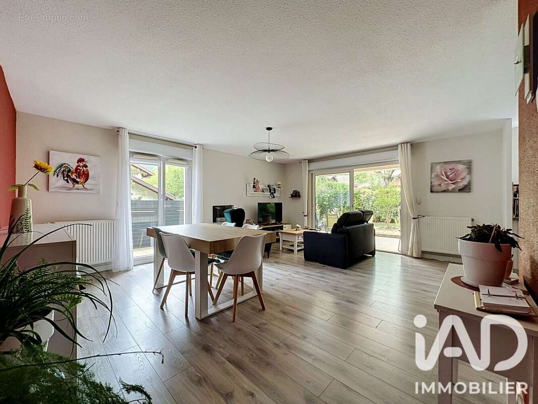 Appartement 89 m² à Quintal  - photo 6