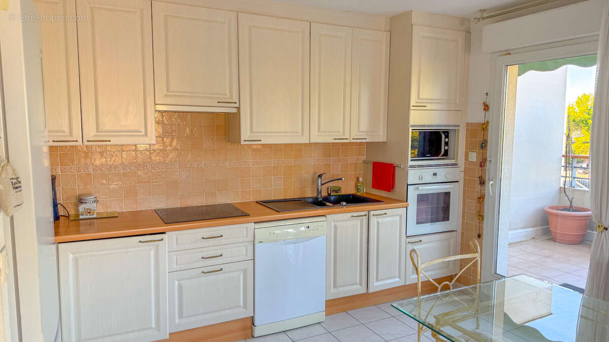 Appartement à FREJUS