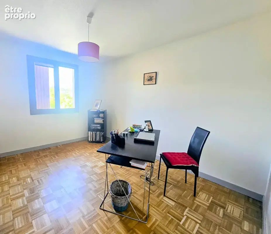 Maison spacieuse avec jardin - photo 13