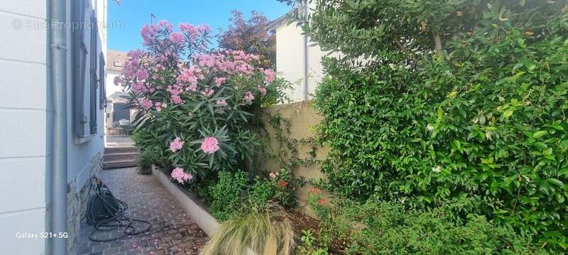 Maison à vendre 5 pièces CONFLANS SAINTE HONORINE (78) - photo 12