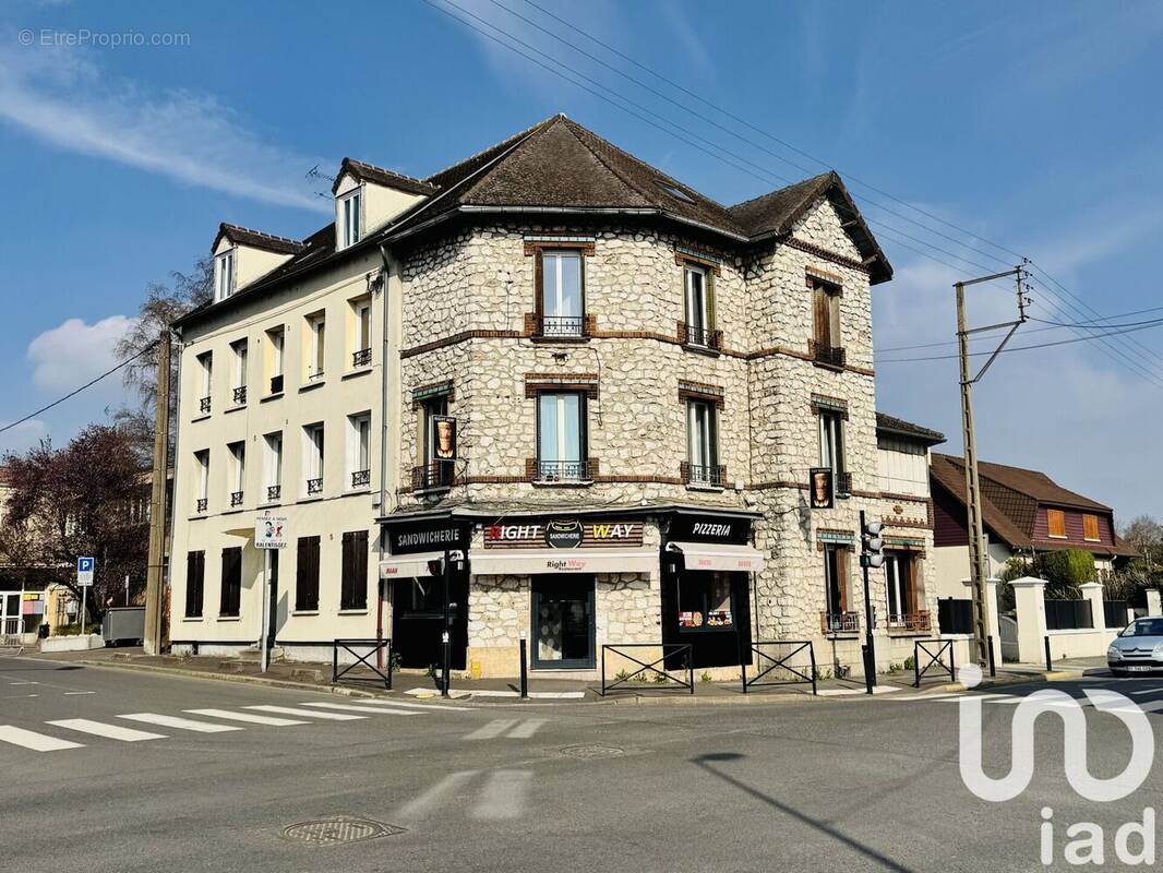 Photo 1 - Appartement à MONTEREAU-FAULT-YONNE