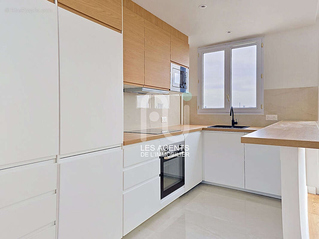 Appartement à COLOMBES