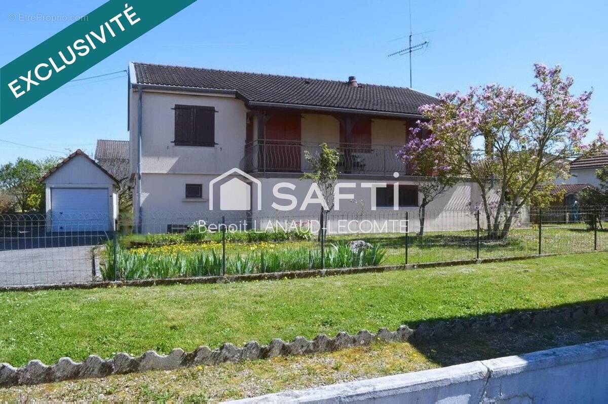 Photo 1 - Maison à SAINT-VIT