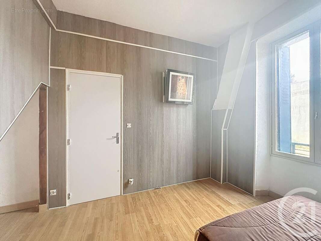 Maison à PONT-SUR-YONNE