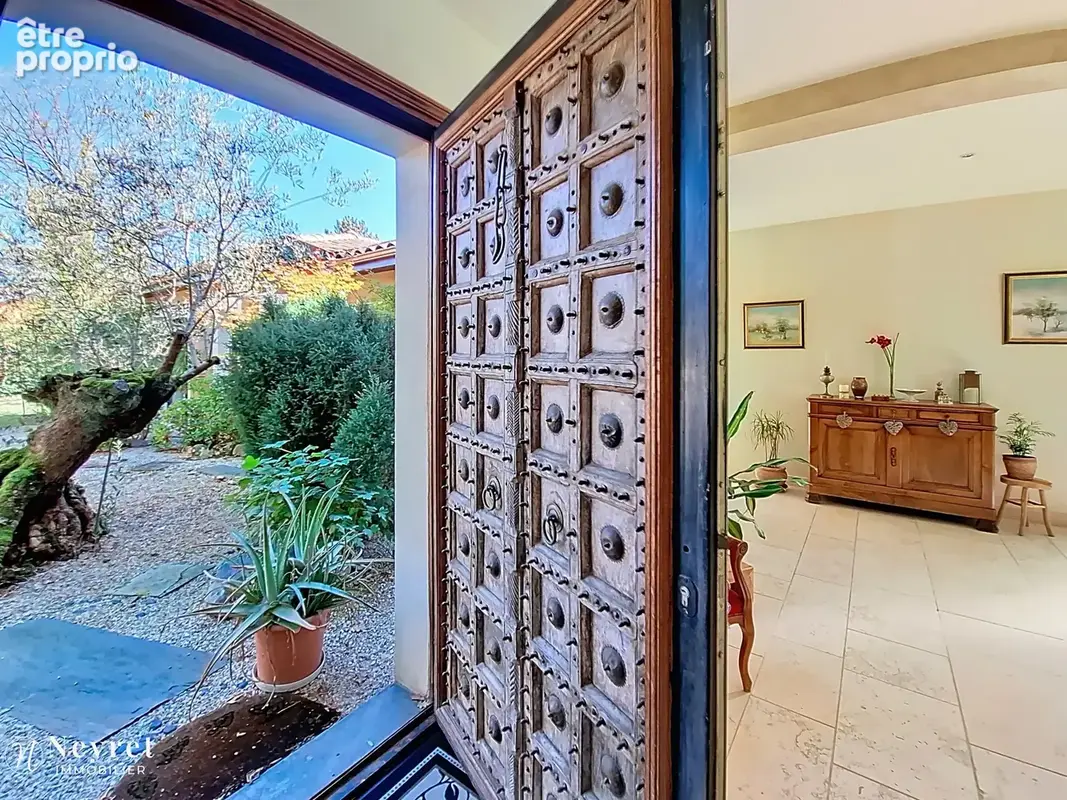 Rare : Maison d'architecte d'exception de 308 m2 sur son terrain paysagé de 2546 m2 - photo 22