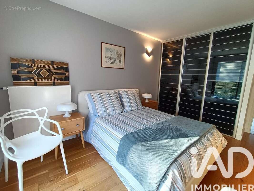 Photo 9 - Appartement à BELLERIVE-SUR-ALLIER