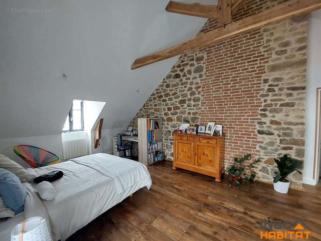 Maison à BECHEREL