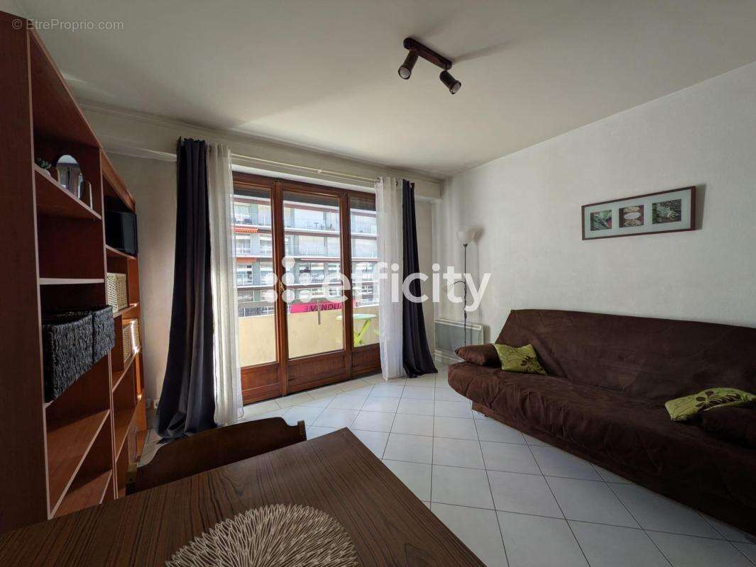Appartement à AIX-LES-BAINS