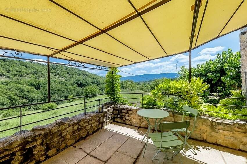 Maison à SAINT-MARTIN-DE-CASTILLON