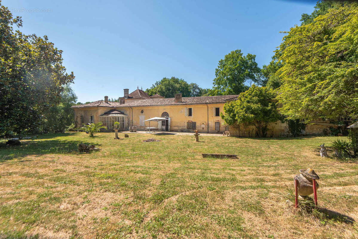 Maison à CAMBES