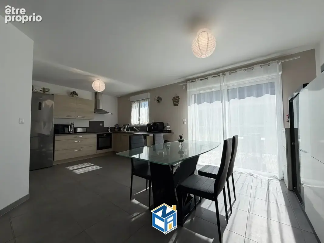 Maison 4 pièces 87 m² à vendre à Charge (37530) - photo 3