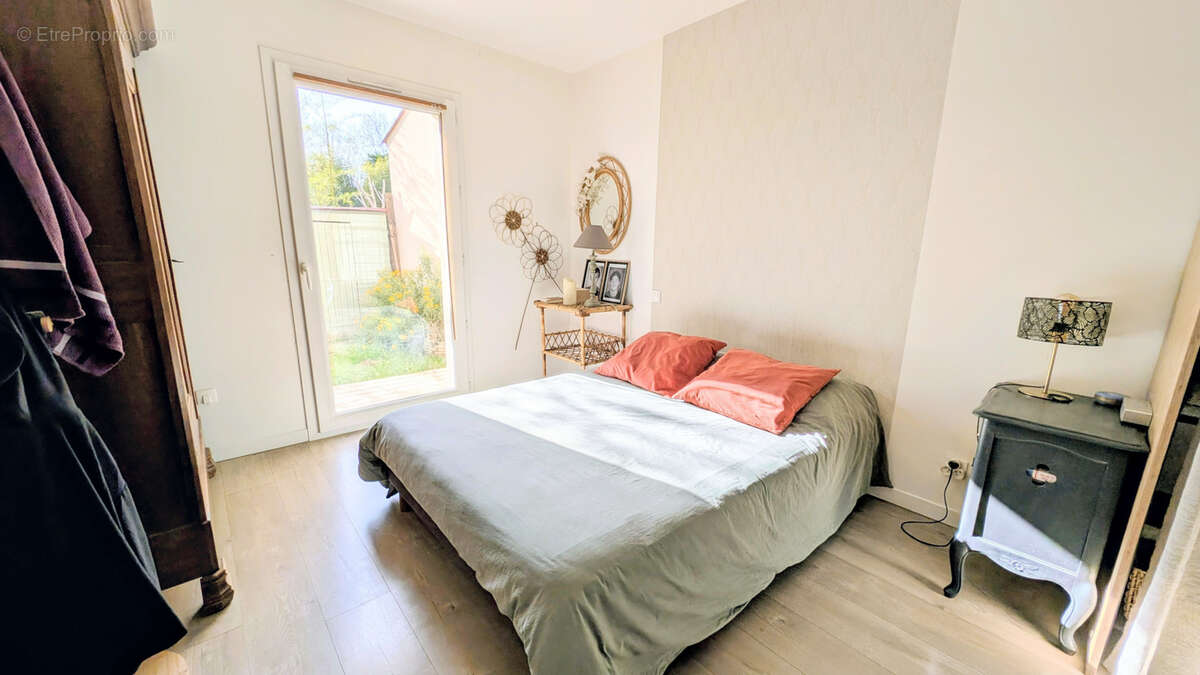 Maison à SAINT-GENIS-DES-FONTAINES