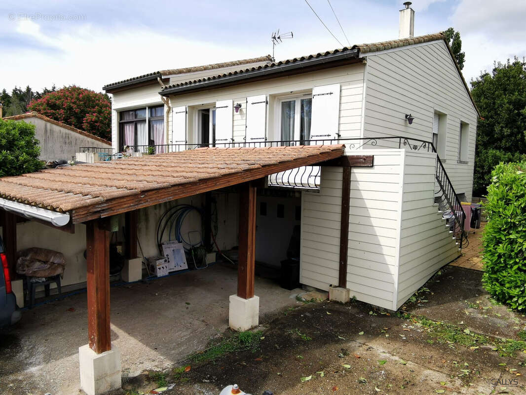 Maison à MEDIS
