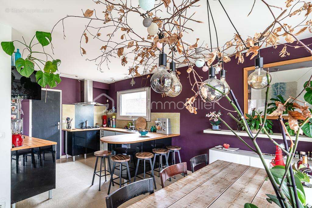 Maison à CHAMPIGNY-SUR-MARNE