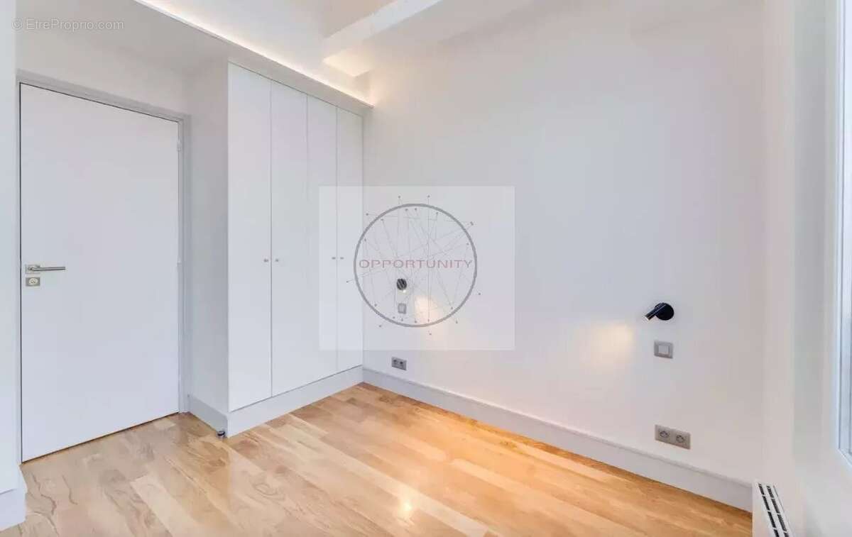 Appartement à PARIS-19E