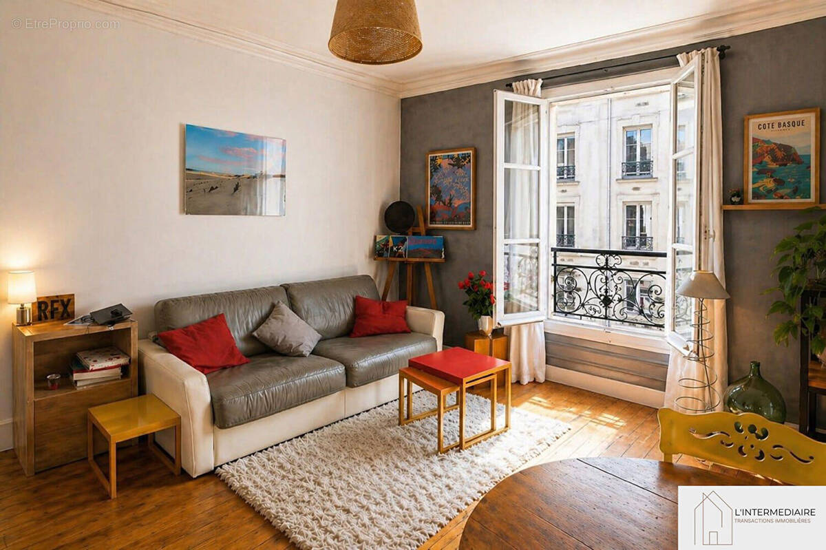 Appartement à PARIS-19E
