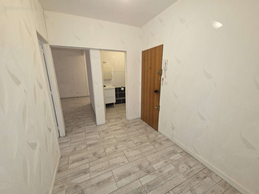 Appartement à CHARLEVILLE-MEZIERES