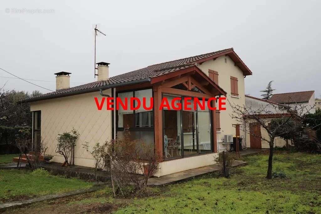 Maison à SAINT-JEAN-DU-FALGA