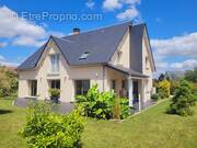 A vendre maison contemporaine de 250 m² habitable à Vironvay - Maison à VIRONVAY