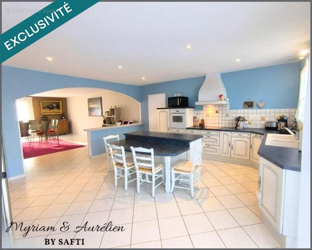 Maison 190 m² à Dun-Le-Palestel  - photo 8