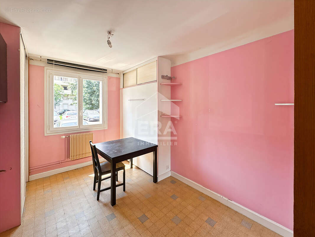 Appartement à MARSEILLE-9E