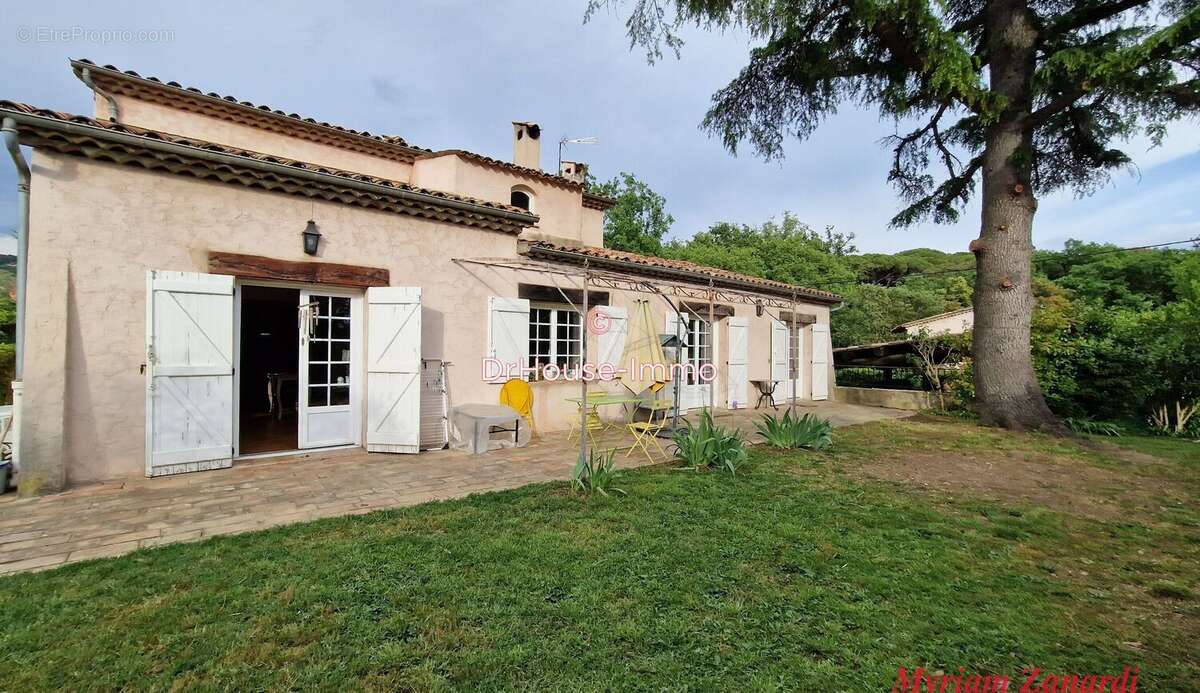 Maison à MOUANS-SARTOUX
