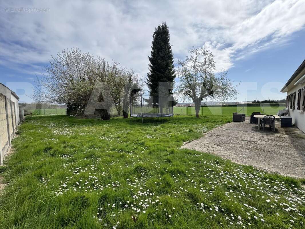 IMG_2011 - Maison à CREPY-EN-VALOIS