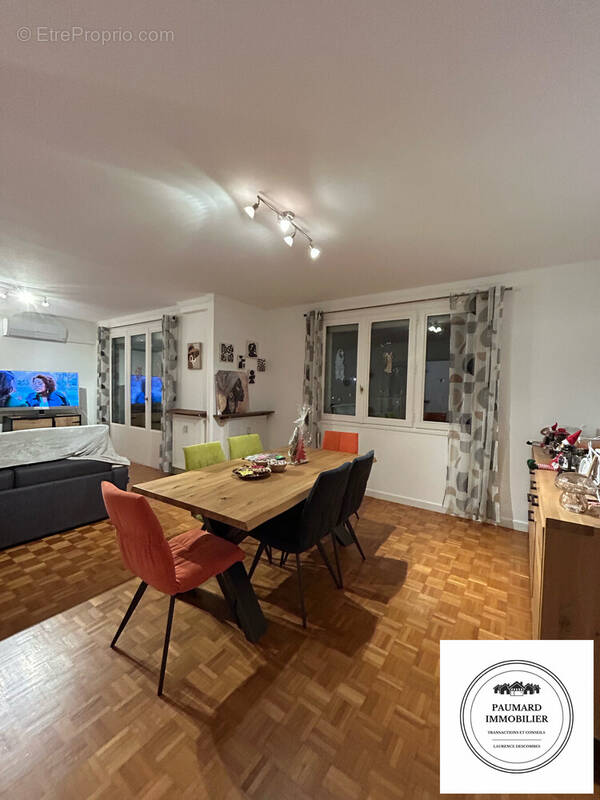 Appartement à ROMANS-SUR-ISERE