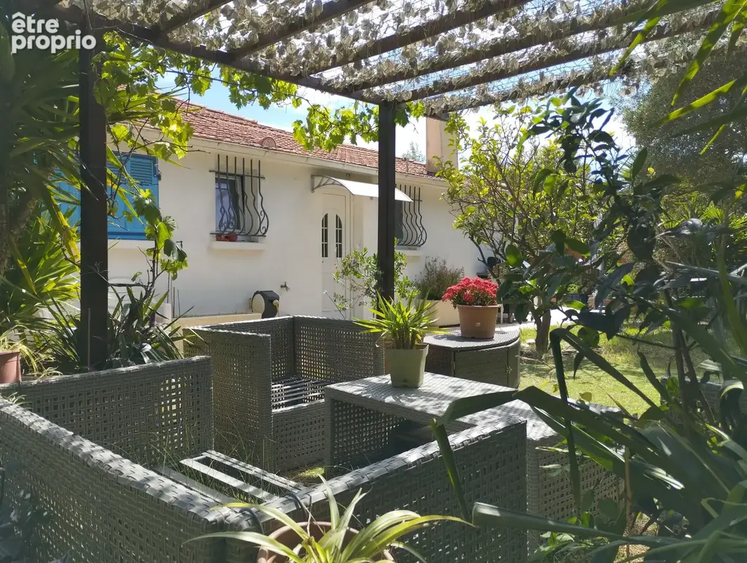 Villa plain pied quatre chambres plages a pied pleine propriete - photo 10